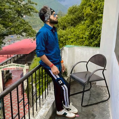 theravisahu3516's profile picture. हारे का सहारा बाबा श्याम हमारा🌹                fallow back nahi करने वाले को unfallow कर दिया जायेगा