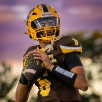 Trae Taylor (@qb6trae) 's Twitter Profile Photo Trae Taylor (@qb6trae) 's Twitter Profile Photo