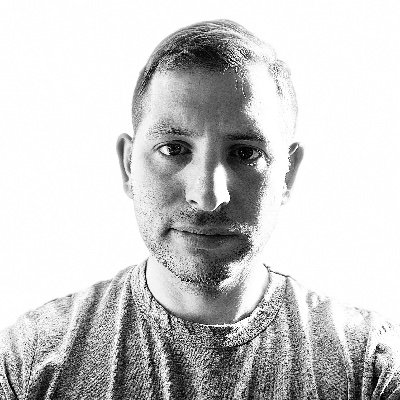 yonnuta's profile picture. hi. tweets are my own.