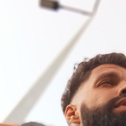 سبحان الله
الحمد لله
ولا إله إلا الله
والله أكبر
في العقل والقلب 🇸🇦🇦🇪 تفداهم الروح
ليكن الكلام عبره والصمت فكره 💙