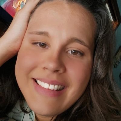 30 primaveras 🌴🌴
Me quieren venir con fronteras, a mi que soy el viento ❤