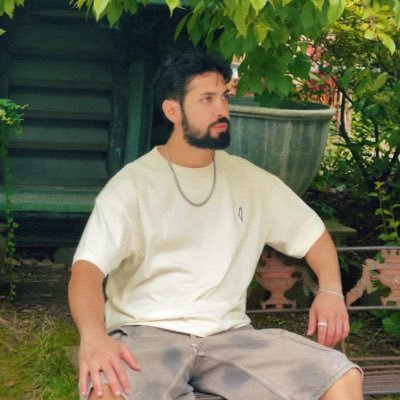 HmusaZ's profile picture. CEO | @PaliRootstees Building Consumer Mobile Apps