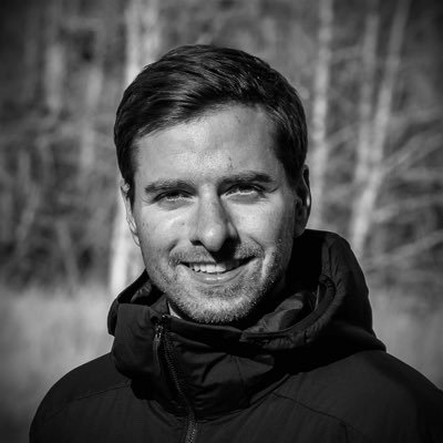Marketing Art Director @PlayStation, supporting @bungie. Artist & Photographer. He/Him