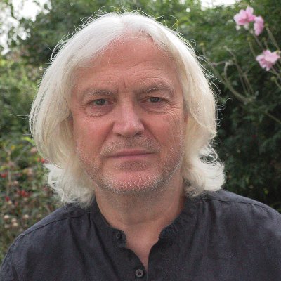 I write about power, belief systems and climate | Author of Psychopath Economics | Once an editor, now a keyboard warrior | Launching https://t.co/2nf0OMjaTP