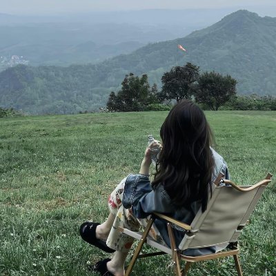 JonnaNerisasd's profile picture. For some things, it is normal not to get them, but it is unexpected to get them.