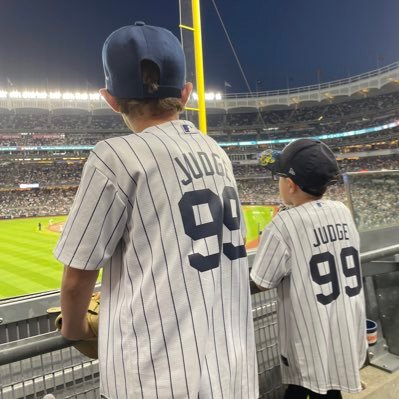 2BrosTradnCards's profile picture. Two Brothers Trading Cards. North Shore Dad. LINY apologist. Realist. We have more commonalities than differences. 🇺🇸🇺🇸🇺🇸