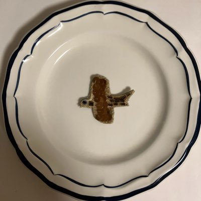 ami_jupiter's profile picture. 猫好き、山好き、自然好き。ゆるローフード生活とアンチグローバリズムの推進、ＮＯ西洋医学。 目標は脱サラ、横に繋がって物々交換、一人一人が主役、貨幣の重要度が低く、自給自足コミュニティ村を築くこと。