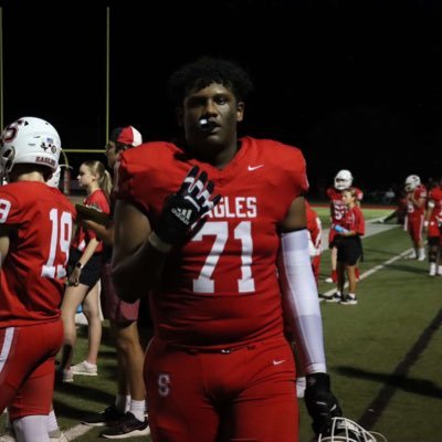 Navarro College lOT l Bench 305 l Squat 450 l 6’7” l 330LBS l 2nd team all district 2024 l NCAA ID: 2501488107 l