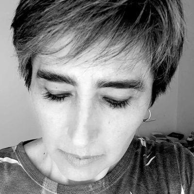valeriabet's profile picture. Digital rights activist. Detesto los lunes. Adoro el café. Sin música, nada.