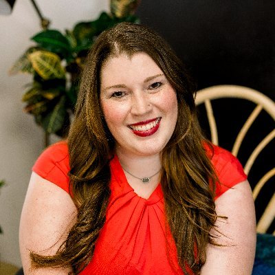 Meteorologist/Dir of Dig Marketing at @WeatherCallLLC, @ousom alum, ham radio operator, TX girl. #WomenOfWX #WomenInSTEM Opinions are own Links/RTs≠endorsements