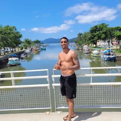 DaviHenrique_09's profile picture. 