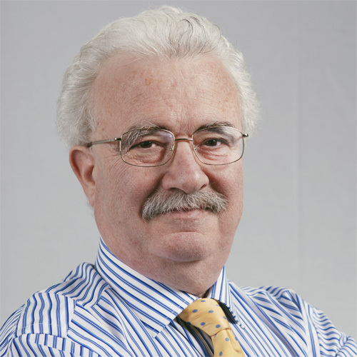 Profesor de la @ETSIMINAS_UPM en @la_UPM. 
Director Gerente de la Fundación Instituto Petrofisico