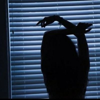 imnizhra84's profile picture. a secret.!