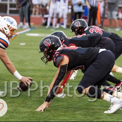 Cadyn_Buck26's profile picture. HHS Class of 2026| Defensive End | 6’3, 230lbs| 3.95 GPA | cadynbuckwalter@gmail.com | 717-945-3763