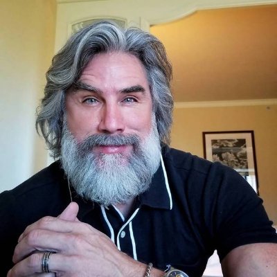 Jewish Zealot/Hardcore Zionist. Block racists, terrorists & terrorist supporters.