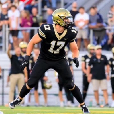 St. Paul VI (2026) | 6 D-1 Offers
🏈—WCAC 1st Team, All-Met
🤼—State Champ + MOW, All-Met
3.8 GPA | 33 ACT
6'1.5” | 221lbs | 78” Wingspan | 4.19 ProShuttle