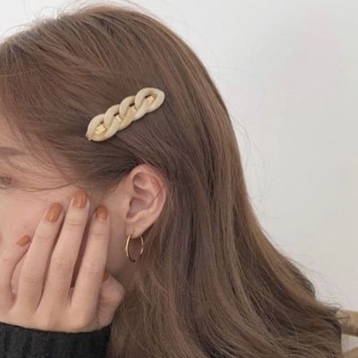 ⠀ 𝟤𝟢𝘺. ⠀ ⠀⠀ ⠀ ⠀⠀