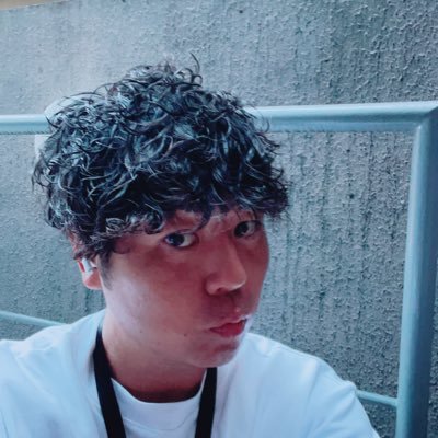 サーフィン•スケボー•首都高・第五人格・Sing!出没🎶C1首都高都心環状線が好き🙋♀️ 第五人格 幸運児泥棒ダブルSSが目標🫠 シーズン32 泥棒ランクS9位達成 幸運児最高ランクA20位 筋トレや資産運用や金融商品が大好き(前職•金融プライベートバンキング部、現職エネルギー)