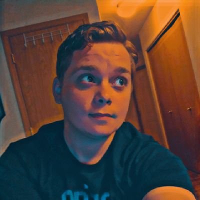 Elevated_Rebel_'s profile picture. Cereal expert🥣
Comedic wannabe 🎤
Peace and Love motherfuckers.