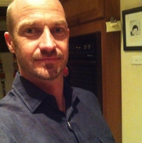 danmiles75's profile picture. 