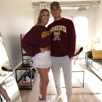 AulonaJasiqi's profile picture. u of mn ‘25