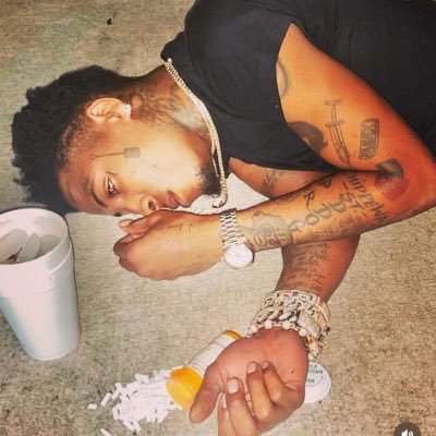 therlbread38's profile picture. 