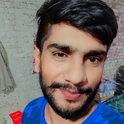 Nadeembhatti083's profile picture. 
