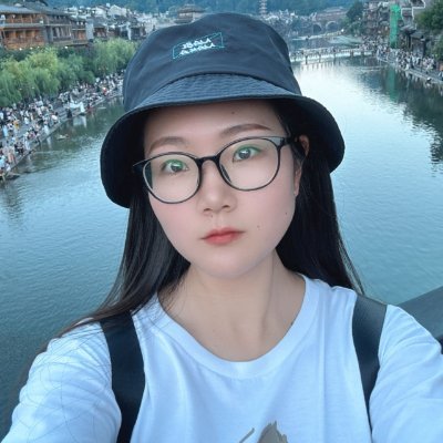 I am Katrina from Fuying Hardware which focusing on the processing of aluminum extrusion enclosure and aluminum heat sink with CNC machining parts.
