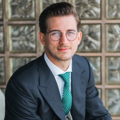 DrChrisEichhorn's profile picture. Junior Attending Internal Med🇨🇭| Imperial College Grad 🇬🇧 | Harvard MPH Candidate 🇺🇸| Clinical Research ❤️ Views are my own.