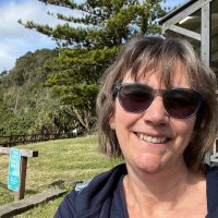 Sally (@sallyjanewrites) 's Twitter Profile Photo Sally (@sallyjanewrites) 's Twitter Profile Photo