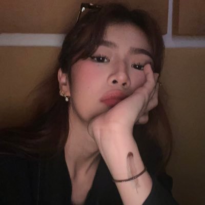 veryloi's profile picture. Stan account for BINI