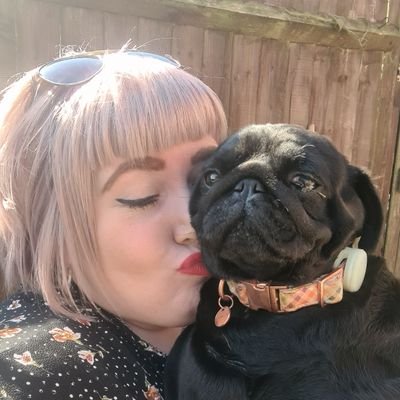 CharlAnnHorton's profile picture. Hello Bambinos, here for the music..laughs..banter..and cute doggos 🐶🎵🍻