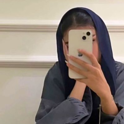 suha11x's profile picture. 