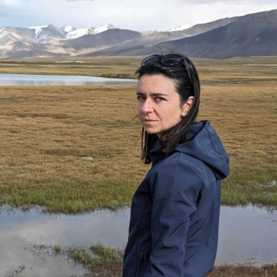 _Radina_'s profile picture. Senior Economist @ceicdata1
Previously journalist @investorBG @BloombergTVBG
In the meantime: minimalism, personal finance, German language, mountains