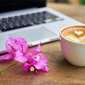副業で収入を増やすコツを紹介中。副業を始めてみたい人に有益な情報を提供。多少ですが現金配布企画も始めました♬ 詳しくはコチラから➡ https://t.co/vP2BYKVgTI