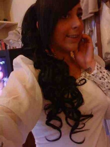 KarenConville's profile picture. Love nature and anything having to do with water.  Probably was a fish in a former life.