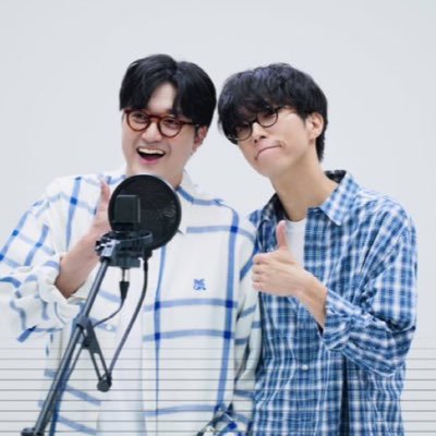 Pyeonglyrics's profile picture. 신재평의 가사를 사랑함..