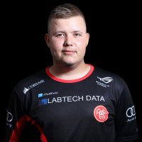 Golden (@csgolden1212) 's Twitter Profile
