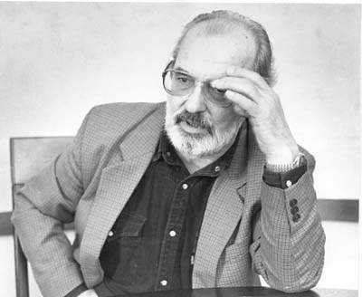 piccher's profile picture. 77 лет. Журналист, писатель. Желающих почитать приглашаю http://t.co/uqLrhxaP