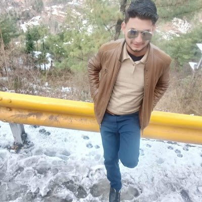 zeeshanzs210's profile picture. zeeshanzs210@gmail.com