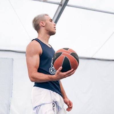 6’2 Juco Guard / Freshman / class of 2024 / 🇪🇸🇫🇷 / 19yrs