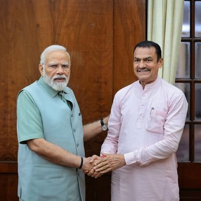 Ex. Member of Parliament (RajyaSabha) | In-charge, BJP OBC Morcha - Mumbai | Ex. President, OBC Morcha at @BJP4Gujarat (2013-2021) | Ex. Director of GSRTC