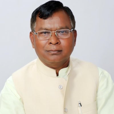सनातनी-स्वयंसेवक-भाजपा कार्यकर्ता,Ex- Member of Parliament from (Gaya Ji), Ex-MLA (Bodh Gaya)! “वन्दे मातरम्” https://t.co/HgFfmhISpu