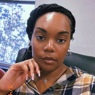 25♍️ JSU Alumni 🐯💙🤍 Hopeless Romantic 💘 IG: _msfay.ifyanasty_ 🌸