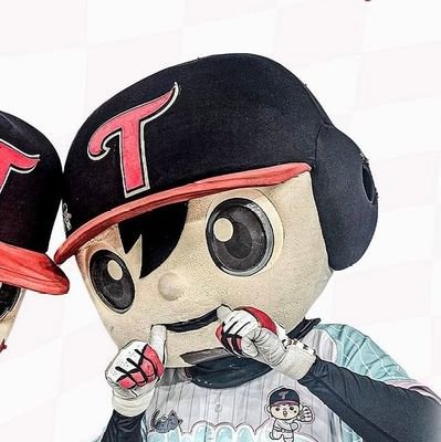 yoori_twins's profile picture. 고구마투수가 조아요