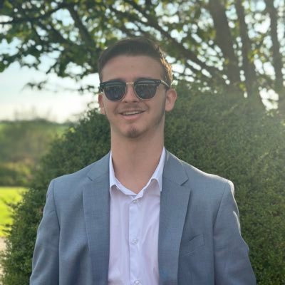 EnzoPuren's profile picture. BZH / Nice 📚@edj_nice