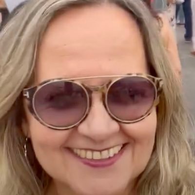 DiJulieta's profile picture. LA META ES EL CAMINO… VIAJAR ES VIVIR…