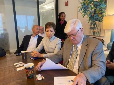 lee471463's profile picture. K.J. Lee Presidente at CEO
Global Trade and Finance, Inc.
1765 Greensboro Station Place Suite 900/ Tower 1
Mclean VA 22102 USA