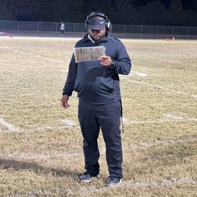 Offensive Coordinator and Head Womens BBall at Westgate Christian University husband, father, and a follower of Christ Jesus UTSA Alumni State Qualifying Coach!
