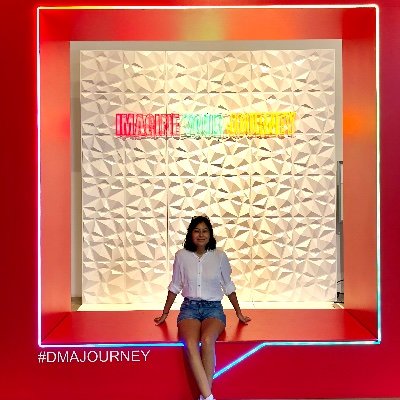 realimospizza's profile picture. the desert is windy